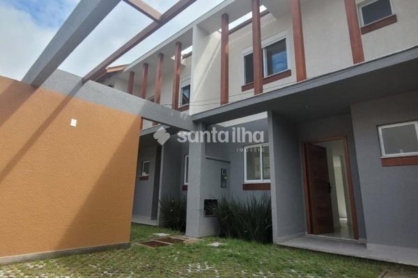Casa em Condomínio à venda com 78m², 2 quartos, 2 suítes, 1 vaga no bairro Morro das Pedras em Florianópolis