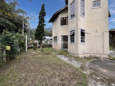 Casa para alugar com 110m², 3 quartos, 1 suíte, 4 vagas no bairro Ribeirão da Ilha em Florianópolis - Foto 27