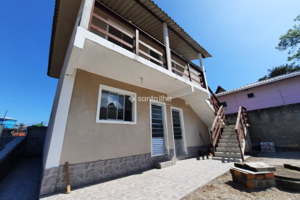 Casa à venda com 100m², 4 quartos, 10 vagas no bairro Tapera em Florianópolis