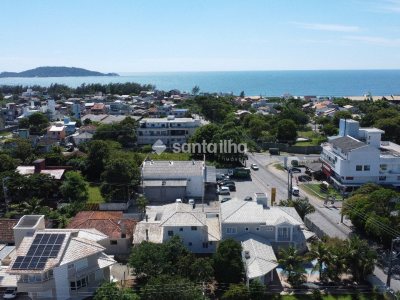 Casa à venda com 121m², 4 quartos, 1 suíte, 2 vagas no bairro Campeche em Florianópolis - Foto 3