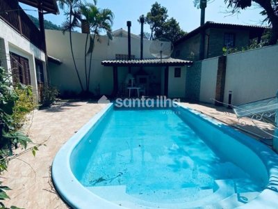 Casa à venda com 200m², 4 quartos, 2 suítes, 1 vaga no bairro Campeche em Florianópolis - Foto 3