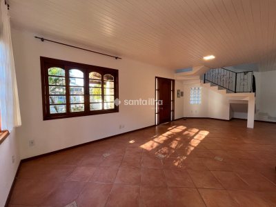 Casa para alugar com 220m², 4 quartos, 2 suítes, 5 vagas no bairro Campeche em Florianópolis - Foto 5