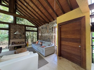 Casa à venda com 241m², 3 quartos, 1 suíte, 1 vaga no bairro Campeche em Florianópolis - Foto 5