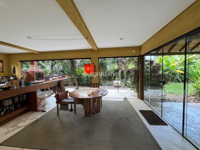 Casa à venda com 241m², 3 quartos, 1 suíte, 1 vaga no bairro Campeche em Florianópolis - Foto 12