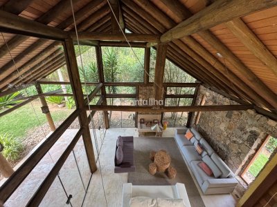 Casa à venda com 241m², 3 quartos, 1 suíte, 1 vaga no bairro Campeche em Florianópolis - Foto 18