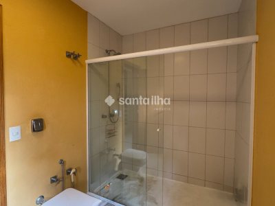 Casa à venda com 241m², 3 quartos, 1 suíte, 1 vaga no bairro Campeche em Florianópolis - Foto 30