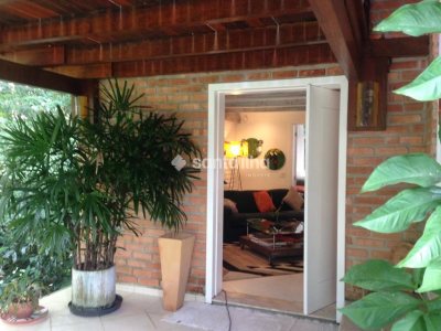 Casa à venda com 172m², 4 quartos, 2 suítes, 5 vagas no bairro Lagoa da Conceição em Florianópolis - Foto 6