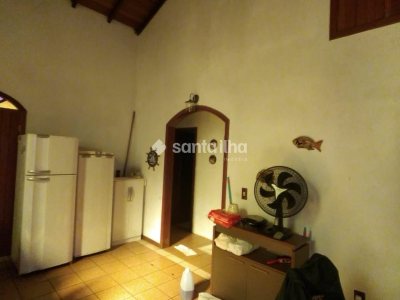 Casa à venda com 105m², 2 quartos, 1 suíte, 1 vaga no bairro Ribeirão da Ilha em Florianópolis - Foto 3