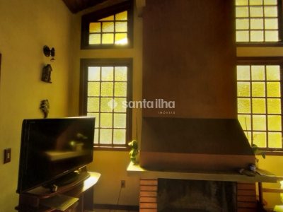 Casa à venda com 105m², 2 quartos, 1 suíte, 1 vaga no bairro Ribeirão da Ilha em Florianópolis - Foto 4