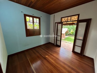 Casa à venda com 154m², 3 quartos, 2 vagas no bairro Rio Tavares em Florianópolis - Foto 25