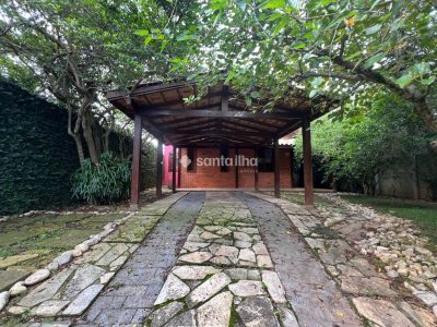 Casa à venda com 154m², 3 quartos, 2 vagas no bairro Rio Tavares em Florianópolis - Foto 6