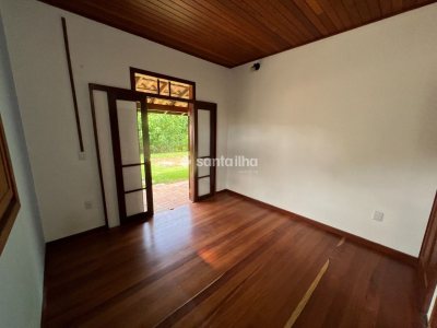 Casa à venda com 154m², 3 quartos, 2 vagas no bairro Rio Tavares em Florianópolis - Foto 24