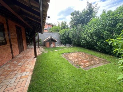 Casa à venda com 154m², 3 quartos, 2 vagas no bairro Rio Tavares em Florianópolis - Foto 48