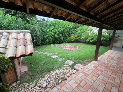 Casa à venda com 154m², 3 quartos, 2 vagas no bairro Rio Tavares em Florianópolis - Foto 52