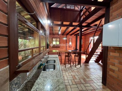 Casa à venda com 154m², 3 quartos, 2 vagas no bairro Rio Tavares em Florianópolis - Foto 15
