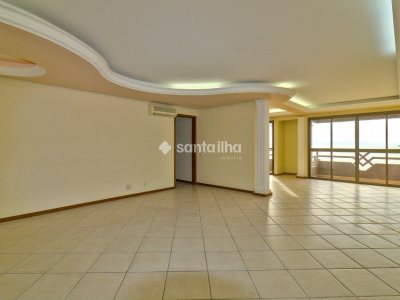Apartamento à venda com 149m², 3 quartos, 2 suítes, 2 vagas no bairro Agronômica em Florianópolis - Foto 3
