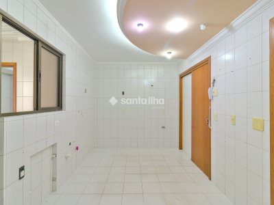 Apartamento à venda com 149m², 3 quartos, 2 suítes, 2 vagas no bairro Agronômica em Florianópolis - Foto 12