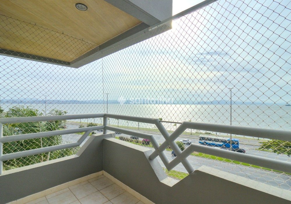Apartamento à venda com 149m², 3 quartos, 2 suítes, 2 vagas no bairro Agronômica em Florianópolis - Foto 1