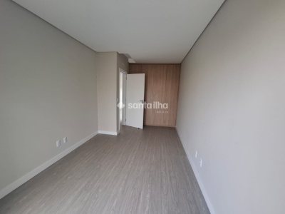 Casa à venda com 204m², 3 quartos, 1 suíte, 2 vagas no bairro Campeche em Florianópolis - Foto 20