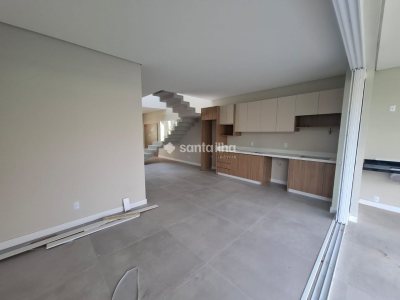 Casa à venda com 204m², 3 quartos, 1 suíte, 2 vagas no bairro Campeche em Florianópolis - Foto 10