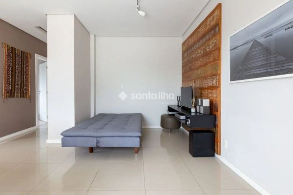 Cobertura à venda com 146m², 2 quartos, 1 suíte, 2 vagas no bairro Campeche em Florianópolis