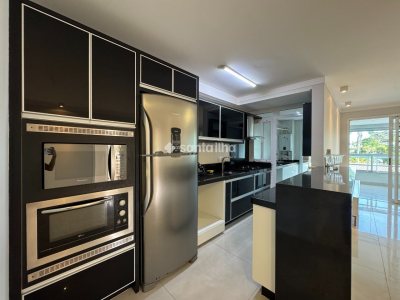 Apartamento à venda com 122m², 3 quartos, 3 suítes, 2 vagas no bairro Campeche em Florianópolis - Foto 8