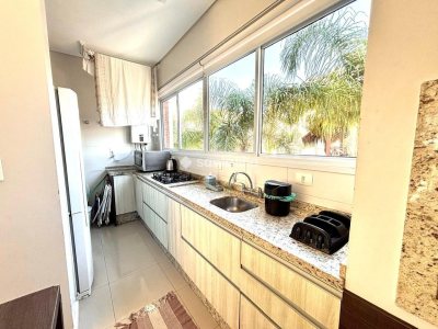 Apartamento à venda com 76m², 2 quartos, 2 suítes, 1 vaga no bairro Rio Tavares em Florianopolis - Foto 11