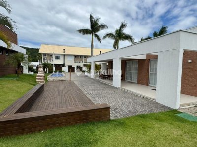 Casa em Condomínio à venda com 96m², 3 quartos, 1 suíte, 2 vagas no bairro Morro das Pedras em Florianópolis - Foto 26