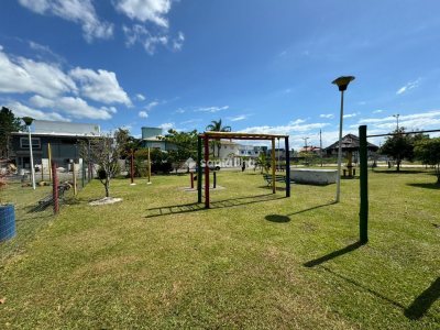 Casa à venda com 170m², 3 quartos, 1 suíte, 3 vagas no bairro Campeche em Florianópolis - Foto 17