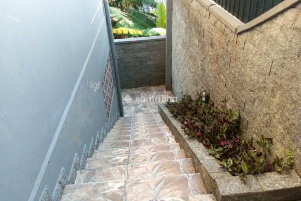 Sobrado à venda com 120m², 3 quartos, 2 vagas no bairro Saco dos Limões em Florianópolis