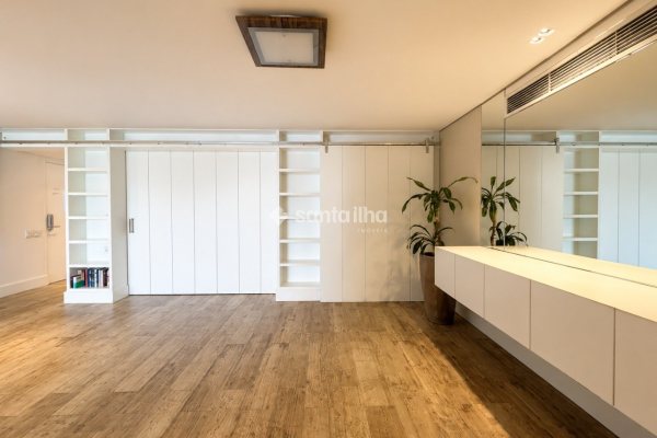 Apartamento à venda com 168m², 2 quartos, 2 suítes, 2 vagas no bairro Agronômica em Florianópolis