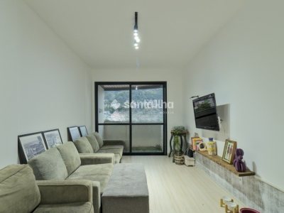 Apartamento à venda com 93m², 3 quartos, 1 suíte, 1 vaga no bairro Centro em Florianópolis - Foto 2