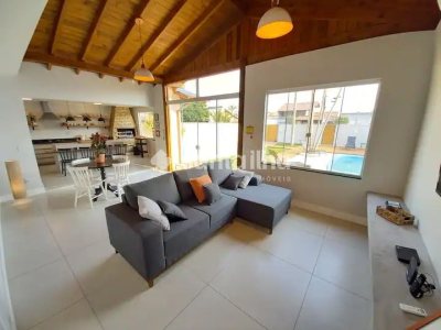 Casa à venda com 140m², 3 quartos, 3 suítes, 3 vagas no bairro Campeche em Florianópolis - Foto 6