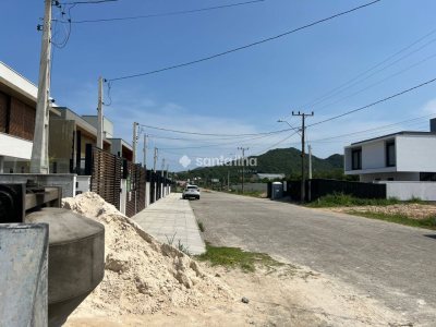 Casa à venda com 160m², 3 quartos, 1 suíte, 1 vaga no bairro Campeche em Florianópolis - Foto 14