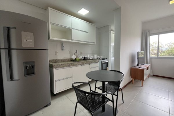 Apartamento para alugar com 43m², 1 quarto, 1 vaga no bairro Ribeirão da Ilha em Florianópolis