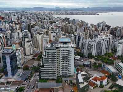 Studio à venda com 41m², 1 quarto, 1 vaga no bairro Centro em Florianópolis - Foto 28