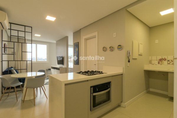 Studio à venda com 41m², 1 quarto, 1 vaga no bairro Centro em Florianópolis