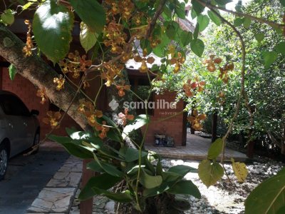 Casa à venda com 154m², 3 quartos, 2 vagas no bairro Rio Tavares em Florianópolis - Foto 49