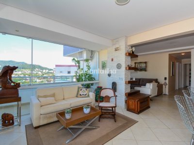Cobertura à venda com 253m², 3 quartos, 1 suíte, 3 vagas no bairro Itacorubi em Florianópolis - Foto 2