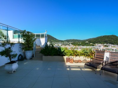 Cobertura à venda com 253m², 3 quartos, 1 suíte, 3 vagas no bairro Itacorubi em Florianópolis - Foto 29