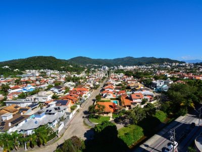 Cobertura à venda com 253m², 3 quartos, 1 suíte, 3 vagas no bairro Itacorubi em Florianópolis - Foto 31
