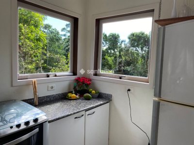 Casa à venda com 370m², 3 quartos, 1 suíte, 3 vagas no bairro Lagoa da Conceição em Florianópolis - Foto 4