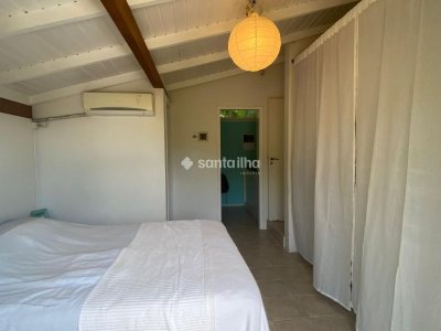 Casa à venda com 370m², 3 quartos, 1 suíte, 3 vagas no bairro Lagoa da Conceição em Florianópolis - Foto 14