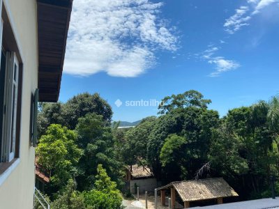 Casa à venda com 370m², 3 quartos, 1 suíte, 3 vagas no bairro Lagoa da Conceição em Florianópolis - Foto 19