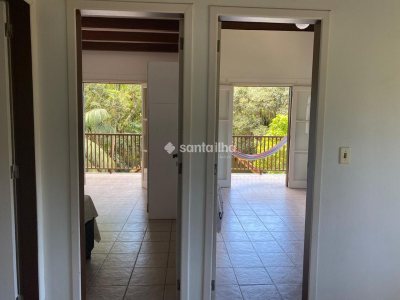 Casa à venda com 370m², 3 quartos, 1 suíte, 3 vagas no bairro Lagoa da Conceição em Florianópolis - Foto 13