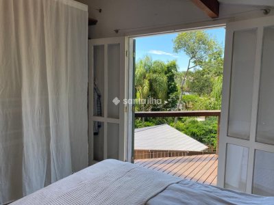 Casa à venda com 370m², 3 quartos, 1 suíte, 3 vagas no bairro Lagoa da Conceição em Florianópolis - Foto 15