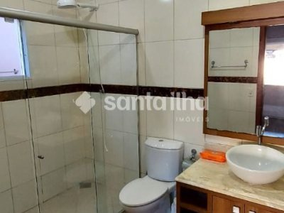 Casa à venda com 168m², 3 quartos, 1 suíte, 2 vagas no bairro Campeche em Florianópolis - Foto 8