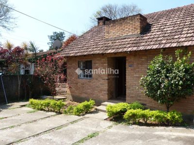 Casa à venda com 160m², 4 quartos, 1 suíte, 3 vagas no bairro Campeche em Florianópolis - Foto 2