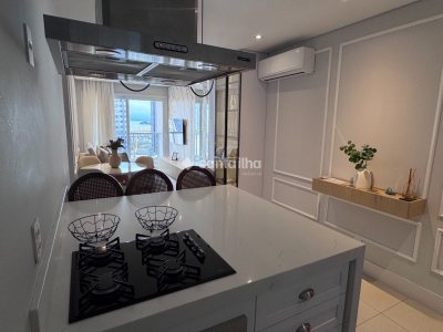 Apartamento à venda com 73m², 2 quartos, 1 suíte, 1 vaga no bairro Centro em Florianópolis - Foto 8
