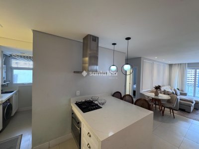 Apartamento à venda com 73m², 2 quartos, 1 suíte, 1 vaga no bairro Centro em Florianópolis - Foto 9